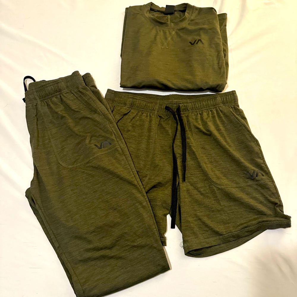 Rare & Out Of Print Rvca C-Able Sweatpants-Army G… - image 1